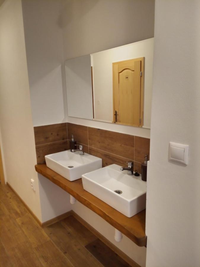 Appartamento Zrebcin Mlyncok Slovenska Lupca Esterno foto